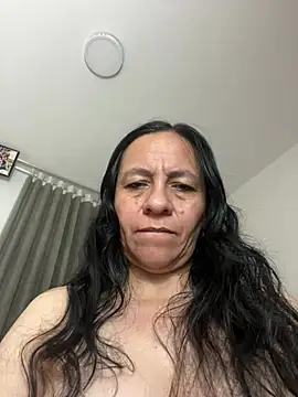 Freya Artemisa online show from 03.07.25