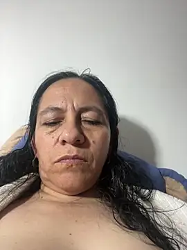 Freya Artemisa online show from 03.07.25