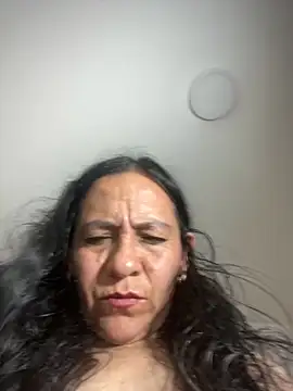 Freya Artemisa online show from 10.12.25