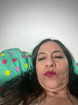 Freya Artemisa online show from 10.25.25