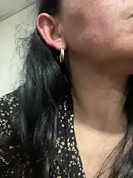 Snapshot of Freya_Artemisa chatting on 04.25.26 Freya Artemisa online show from 04.25.26