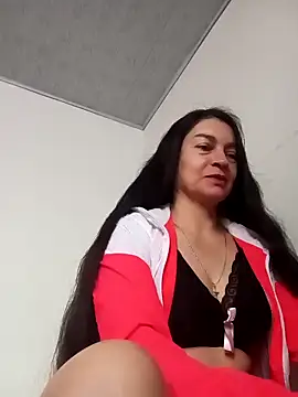 renata hot1 online show from 12.27.24
