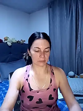 Snapshot of renata_hot1 chatting on 05.02.26 renata hot1 online show from 05.02.26