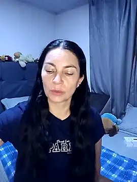 Snapshot of renata_hot1 chatting on 05.03.26 renata hot1 online show from 05.03.26