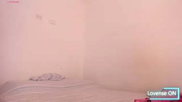 Snapshot of Apriilpeach_ chatting on 01.29.25 Apriilpeach online show from 01.29.25