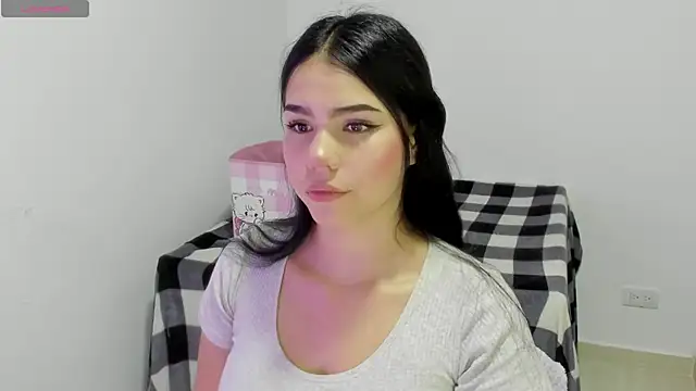 Snapshot of Natasha_su_ chatting on 02.02.25 Natasha su online show from 02.02.25