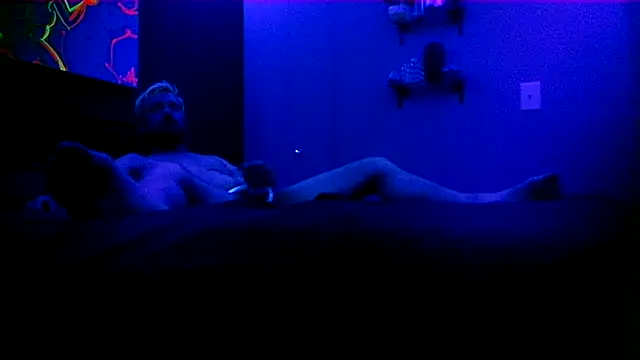 Snapshot of KaiCruzNYC chatting on 10.08.25 KaiCruzNYC online show from 10.08.25