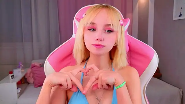 b4by LoL1 online show from 02.26.26