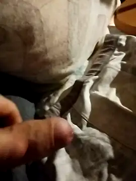 Grig1982 online show from 02.21.26