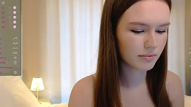 Snapshot of illumiangel chatting on 05.17.26 illumiangel online show from 05.17.26