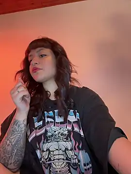 Snapshot of Ashley_Chriss chatting on 01.05.25 Ashley Chriss online show from 01.05.25