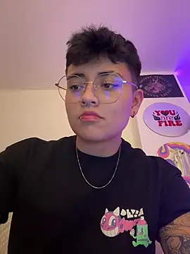 Snapshot of Ashley_Chriss chatting on 02.07.25 Ashley Chriss online show from 02.07.25