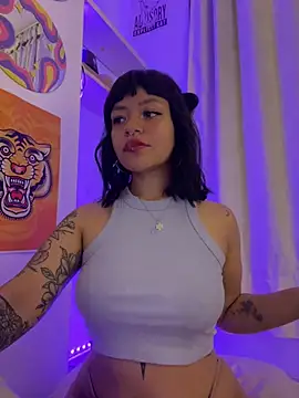 Snapshot of Ashley_Chriss chatting on 03.15.25 Ashley Chriss online show from 03.15.25