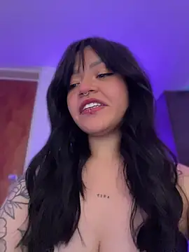 Ashley Chriss online show from 06.11.26