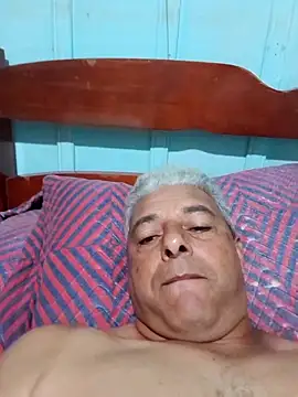 Snapshot of gordonunes chatting on 03.31.26 gordonunes online show from 03.31.26