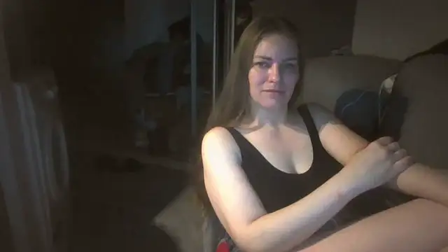 AnnaDiamond1 online show from 10.30.25