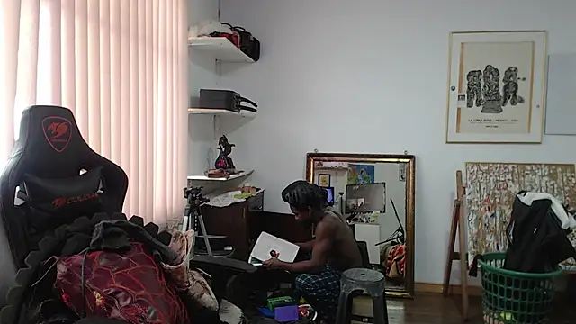 Siriss boyrag online show from 01.23.25