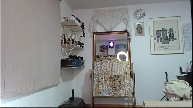 Siriss boyrag online show from 02.21.25