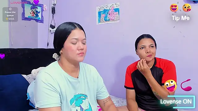 sara mendez2 online show from 11.18.25