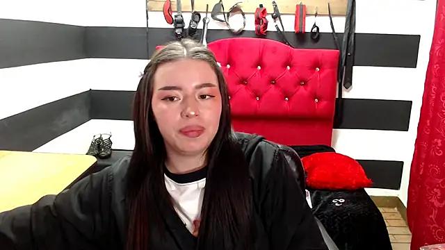 Marian Ran online show from 02.17.25