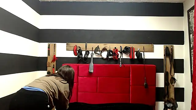 Marian Ran online show from 03.14.25