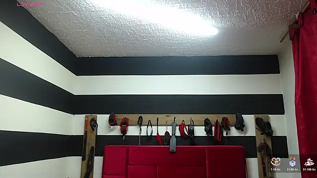 Marian Ran online show from 10.25.25