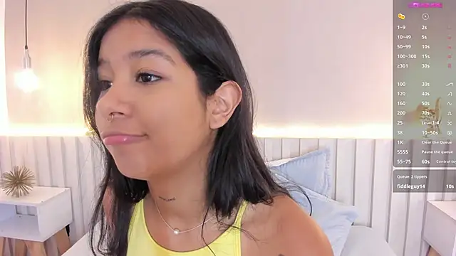 Aida moreno online show from 03.16.25