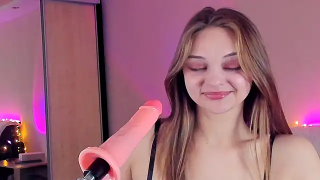 Snapshot of May_Flower chatting on 01.24.25 May Flower online show from 01.24.25