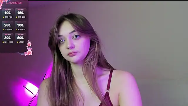 Snapshot of May_Flower chatting on 09.27.25 May Flower online show from 09.27.25