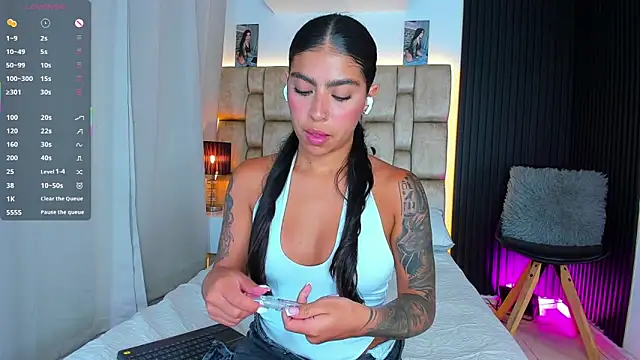 little sophie18 online show from 03.26.26