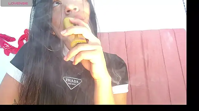 Snapshot of margiesfunnyhot303av chatting on 03.01.25 margiesfunnyhot303av online show from 03.01.25