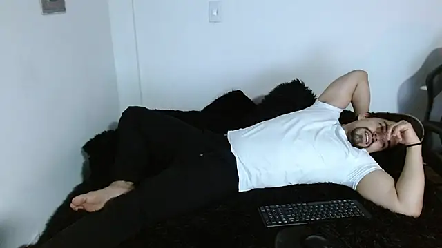 Ian Daviz online show from 11.17.25