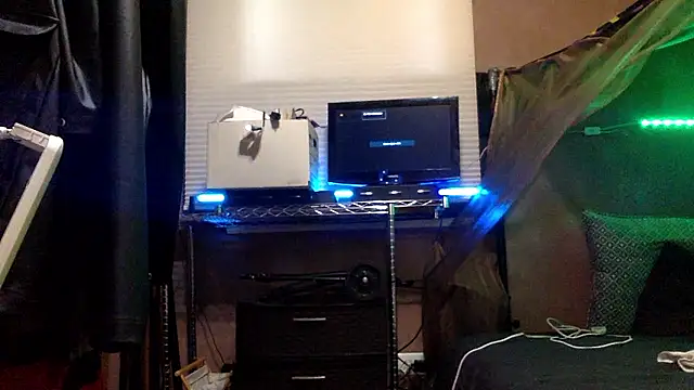 JdLove1 online show from 12.02.24