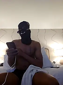 JdLove1 online show from 12.17.25