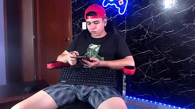 maty hardx online show from 02.13.25