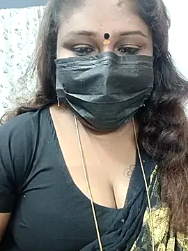 Snapshot of simran21 chatting on 03.07.25 simran21 online show from 03.07.25