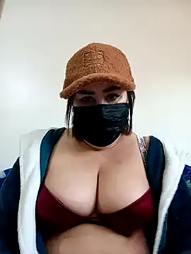 Snapshot of Jawahir-pretty-women chatting on 01.15.25 Jawahir-pretty-women online show from 01.15.25