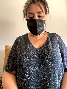 Snapshot of Jawahir-pretty-women chatting on 10.20.25 Jawahir-pretty-women online show from 10.20.25