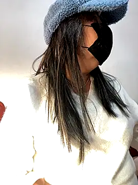 Snapshot of Jawahir-pretty-women chatting on 11.24.25 Jawahir-pretty-women online show from 11.24.25