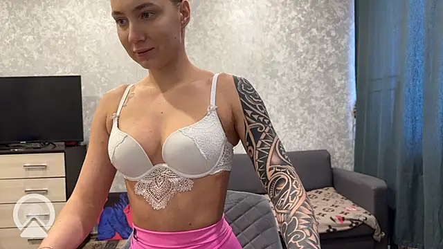 AnneBall online show from 02.16.25