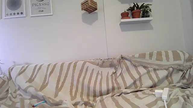 badblondebunny online show from 12.22.25