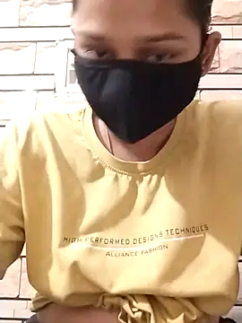 Snapshot of Kashish_18 chatting on 11.02.25 Kashish 18 online show from 11.02.25