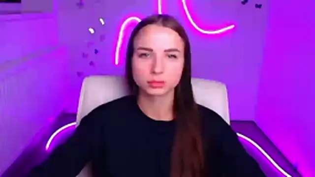 Snapshot of Eva_Janee chatting on 11.15.25 Eva Janee online show from 11.15.25