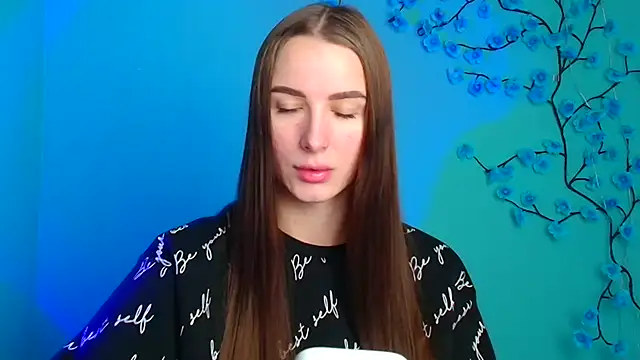 Eva Janee online show from 02.16.26