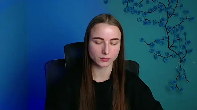 Eva Janee online show from 05.12.26