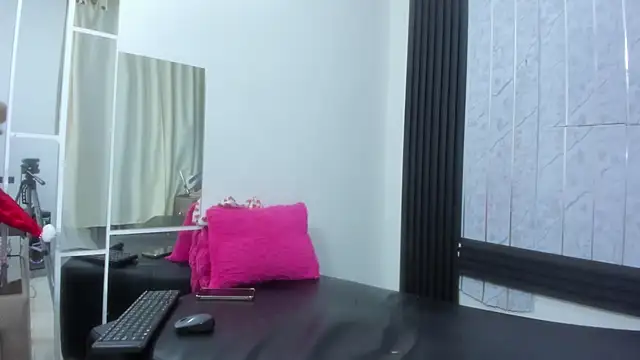 FernandaClar online show from 01.06.26