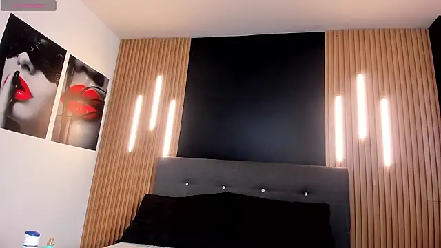 EvaaLovia1 online show from 03.07.26