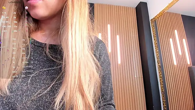 EvaaLovia1 online show from 05.25.26