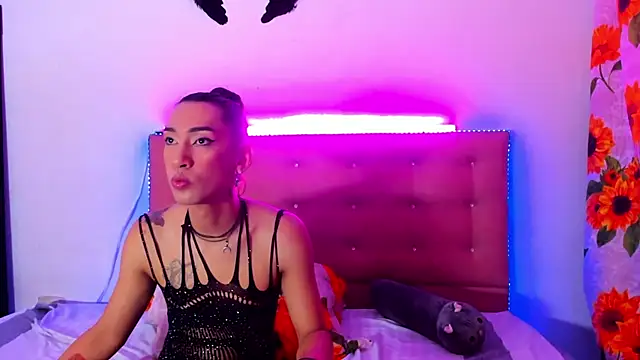 Snapshot of khandyzBlum chatting on 02.10.25 khandyzBlum online show from 02.10.25