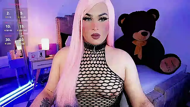 Snapshot of alexia_mattel chatting on 03.21.25 alexia mattel online show from 03.21.25